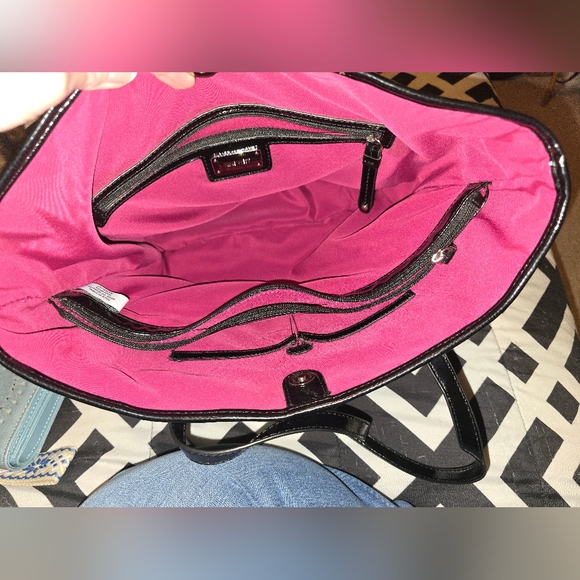 Nine West Elegant Snakeskin Pattern Tote Bag Set with Matching Coin Purse - Picture 6 of 10